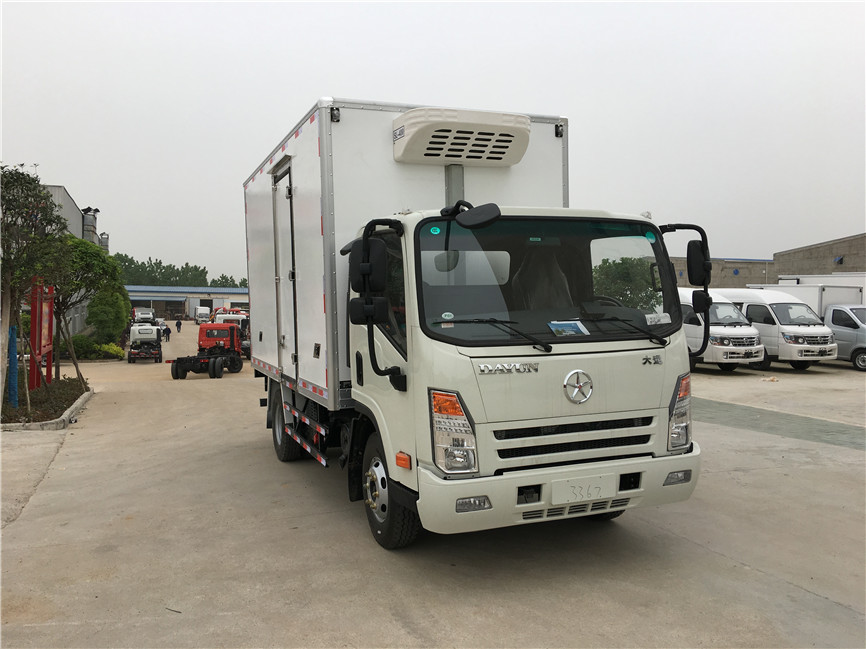 大(dà)運單排 4.2米冷藏車(chē)