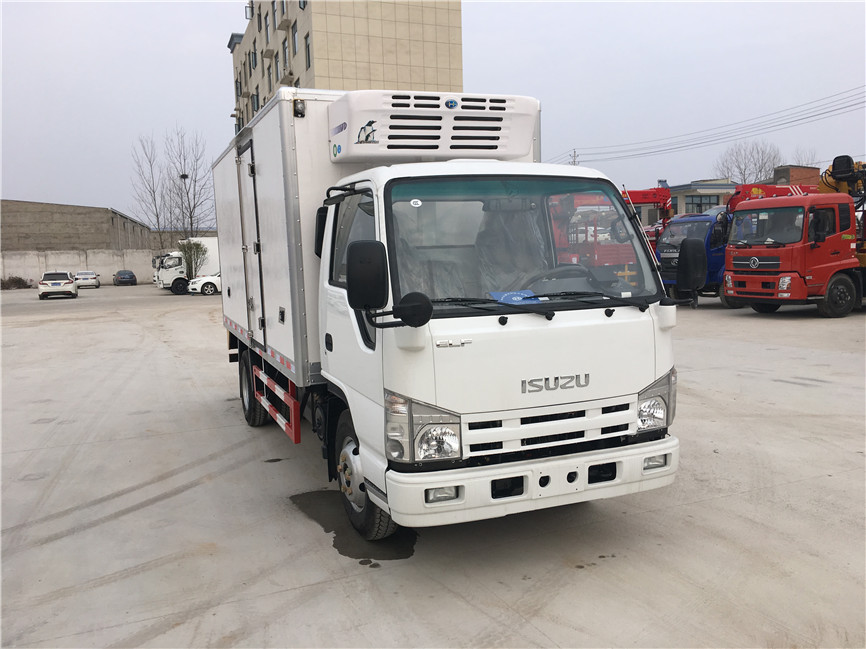 慶鈴五十鈴 4.2米冷藏車(chē)