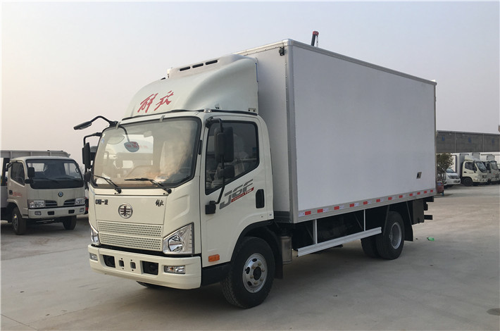 解放(fàng)虎VJ6F 5.2米冷藏車(chē)