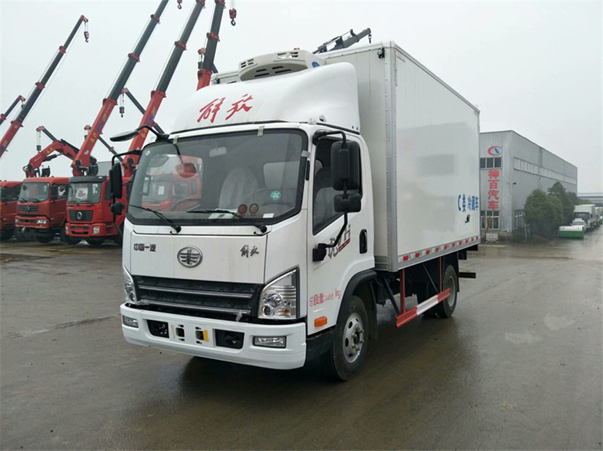 解放(fàng)虎V 4.2米冷藏車(chē)