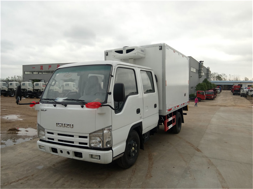 五十鈴雙排 3.2米冷藏車(chē)